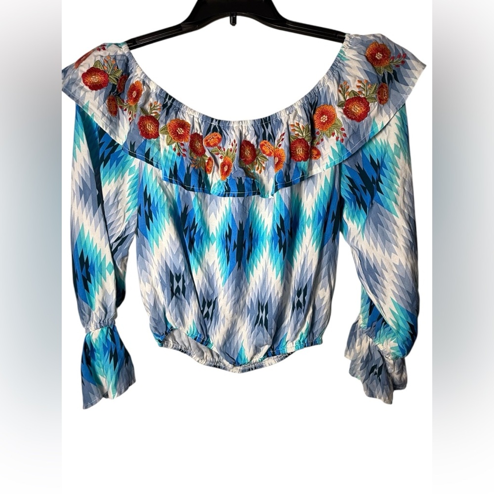Savanna‎ Jane Embroidered Floral Top